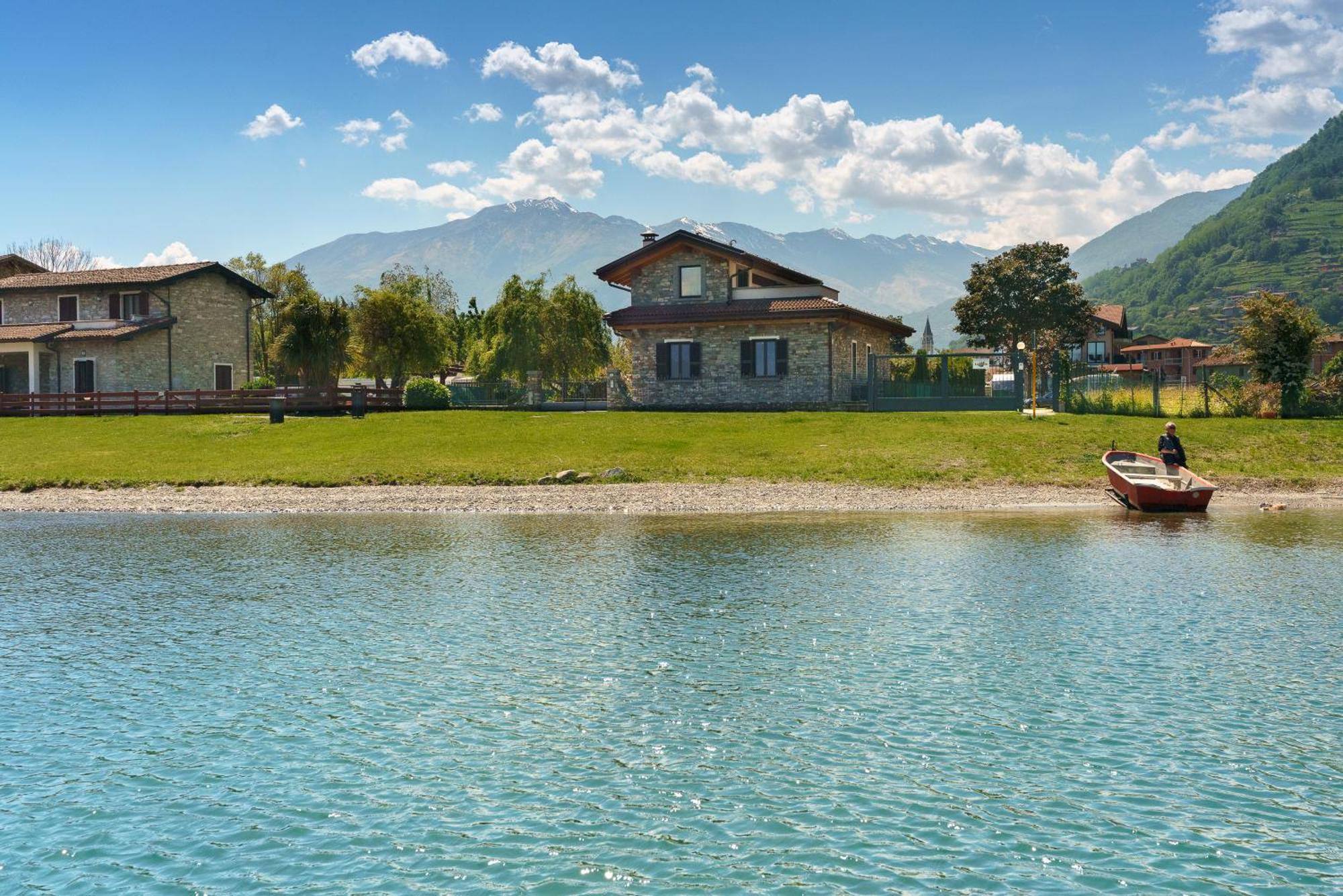 Villetta Maurizia Domaso Bagian luar foto